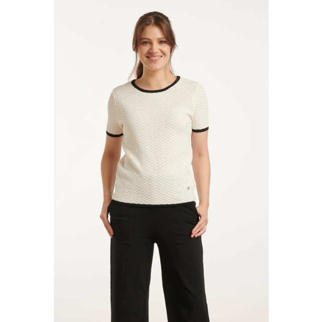 Smashed Lemon 25096 gebreid top met e contrastafwerking |