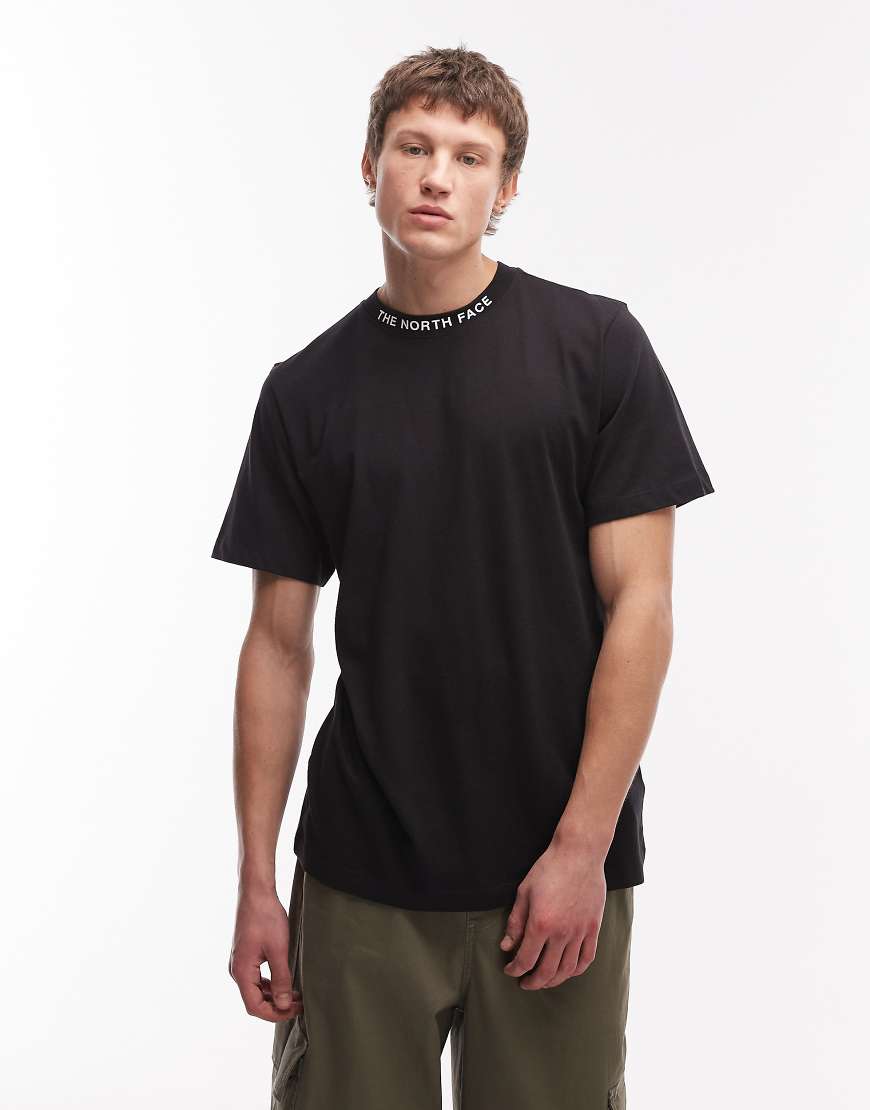 The North Face - Zumu - Locker geschnittenes T-Shirt in Schwarz
