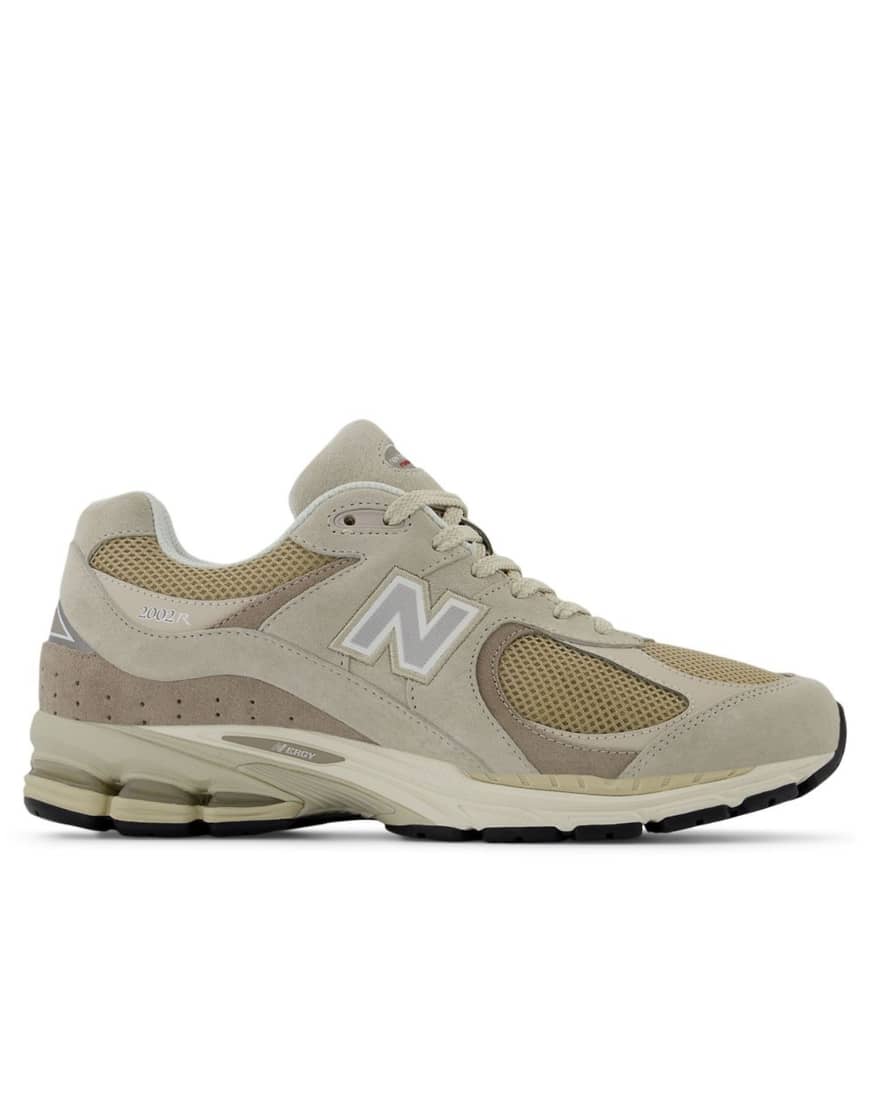New Balance - 2002R - Sneaker in Beige-Grau