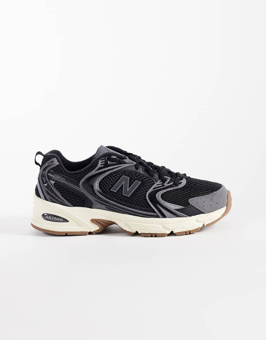 New Balance - 530 - Sneaker in Schwarz mit Lackoptik