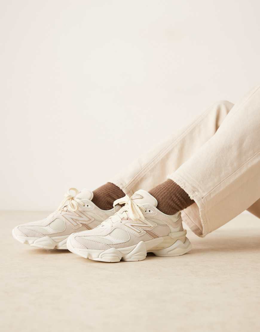 New Balance - 9060 - Sneakers in Beige-Neutral