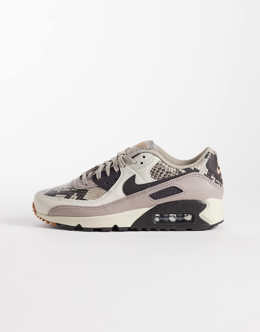 Nike - Air Max 90 - Sneaker in Braun und mit Schlangenmuster-Brown