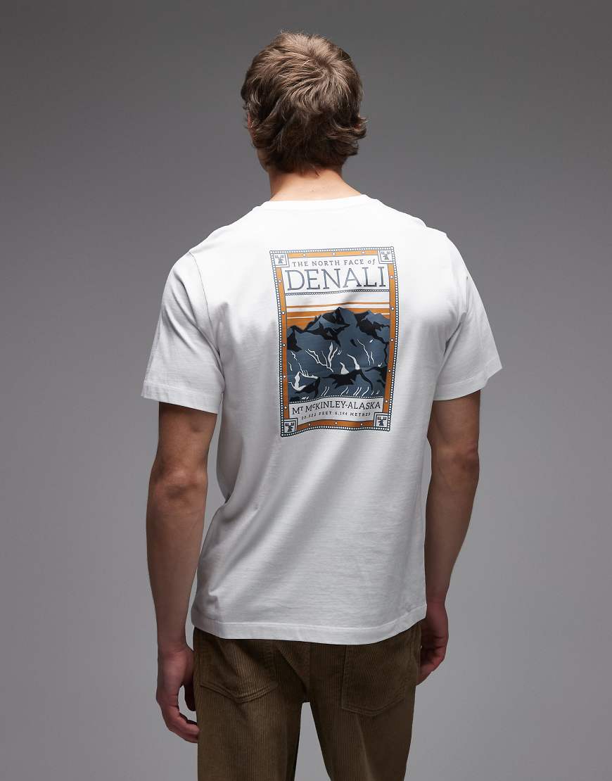 The North Face - Denali - T-Shirt in Weiß mit Rückenprint