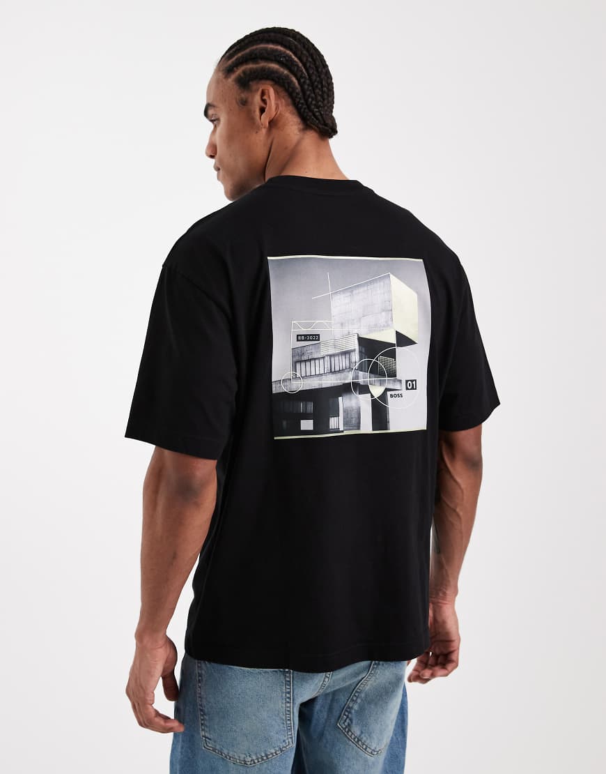 HUGO BOSS - Relaxed-Fit-T-Shirt in Schwarz mit Grafik
