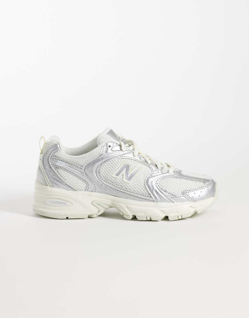 New Balance - 530 - Sneaker in Metallic-Silber