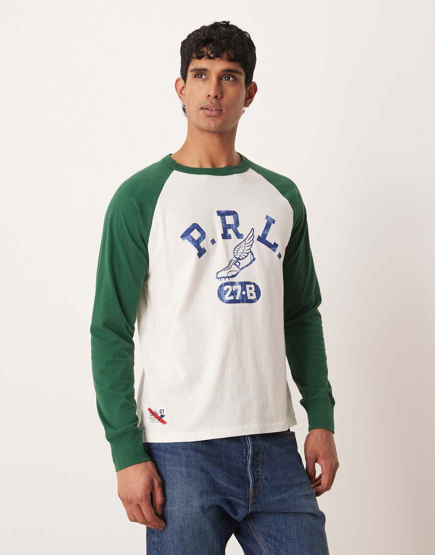 Polo Ralph Lauren - Raglan-T-Shirt in Weiß und Grün mit P-Wing-Print im College-Design