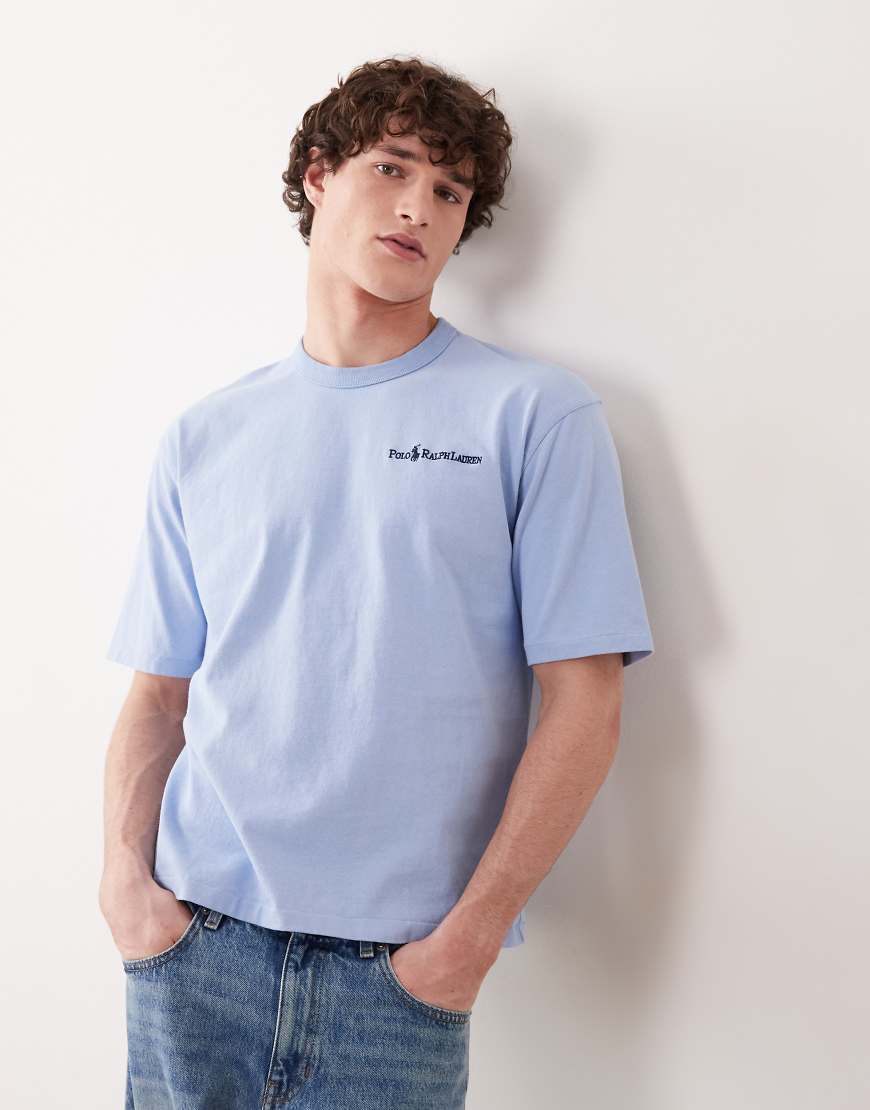 Polo Ralph Lauren - T-Shirt aus schwerer Baumwolle in Hellblau mit Logo-Schriftzug auf der Brust