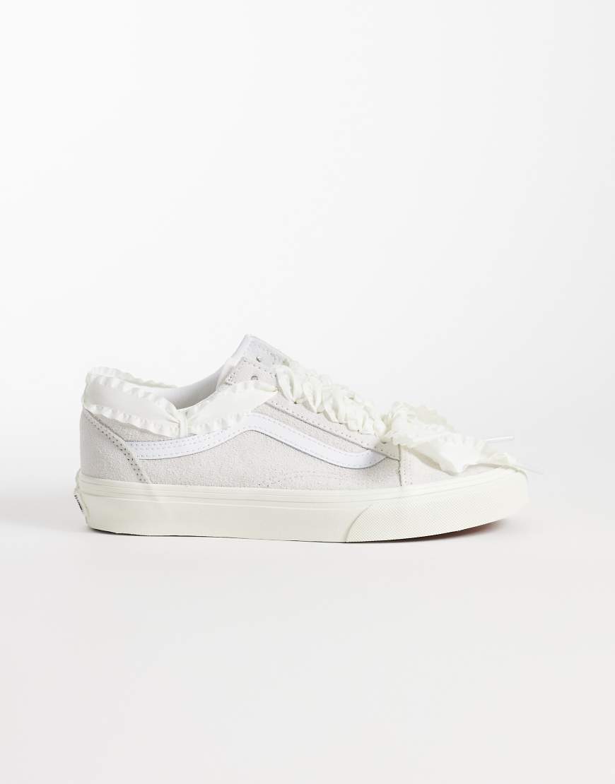 Vans - Old Skool - Sneaker in Weiß mit Spitzendetail
