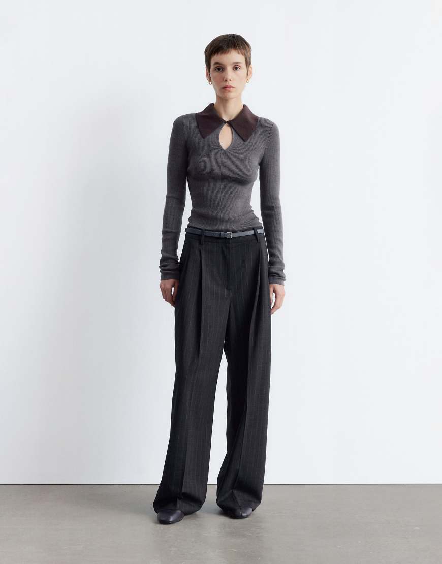 & Other Stories - Elegante, weit geschnittene Hose in Grau, Kombiteil